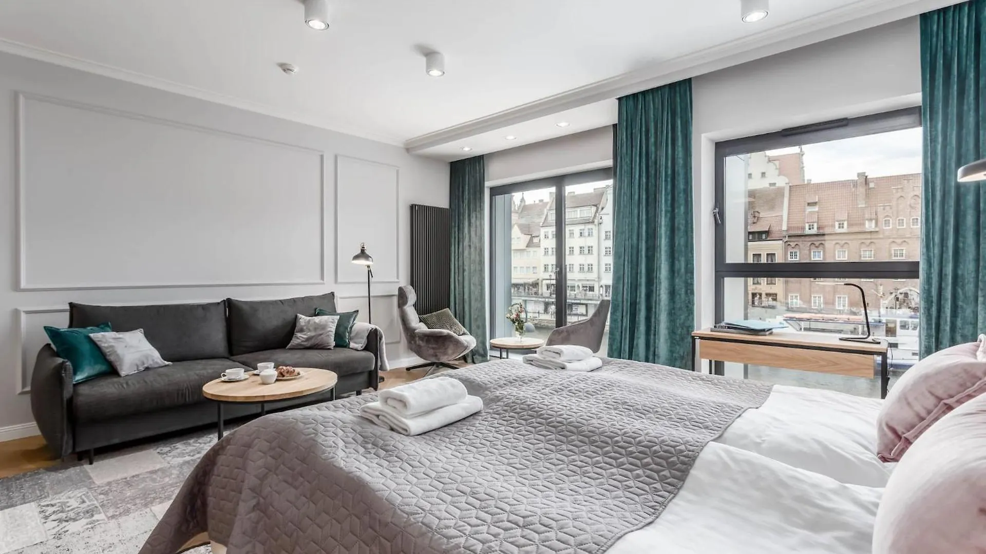 Deo Plaza - Apartamenty W Sercu Gdanska By Rent Like Home Polonia