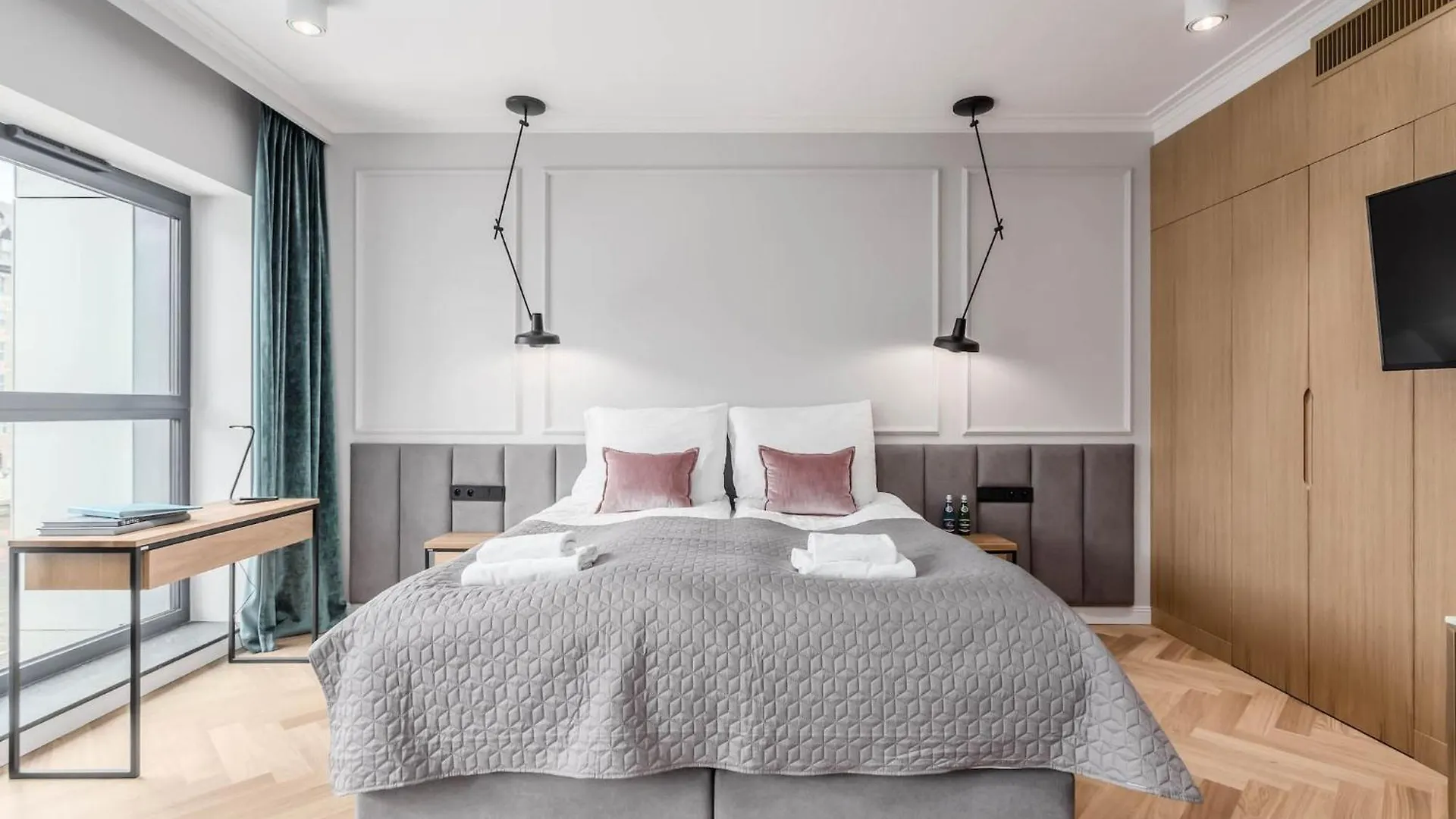 Deo Plaza - Apartamenty W Sercu Gdanska By Rent Like Home Appartamento