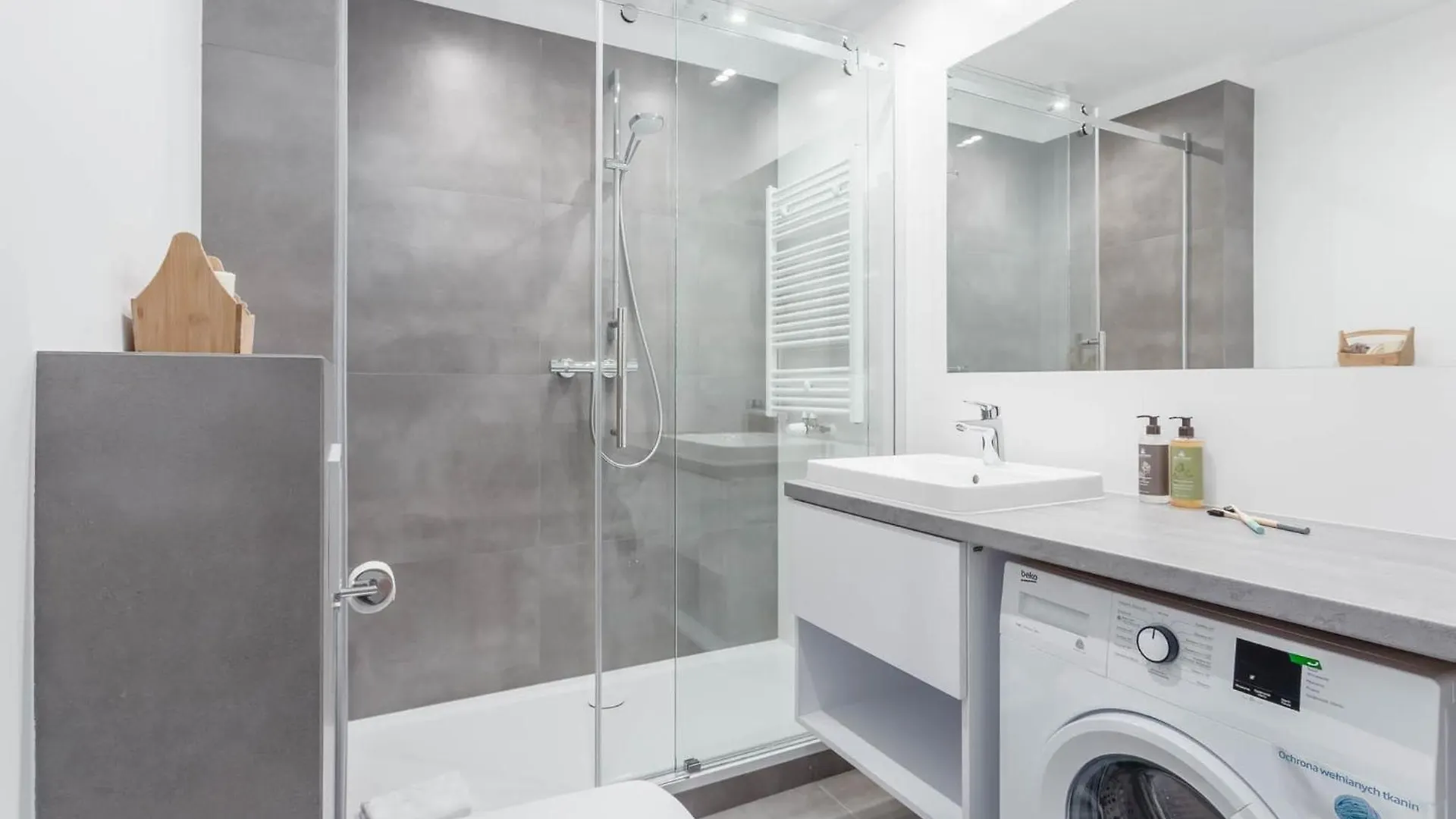 Appartamento Deo Plaza - Apartamenty W Sercu Gdanska By Rent Like Home Polonia