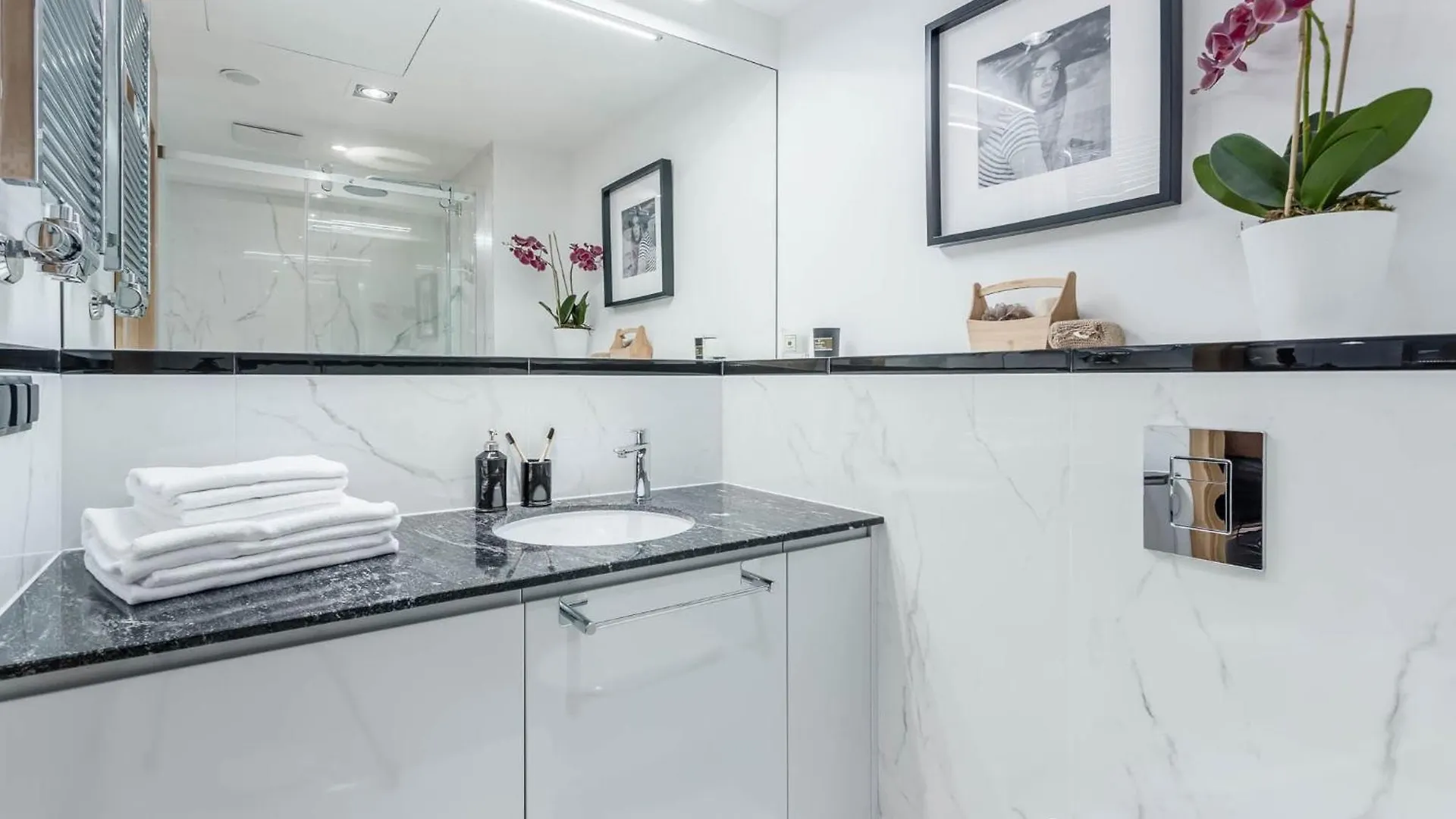 Deo Plaza - Apartamenty W Sercu Gdanska By Rent Like Home