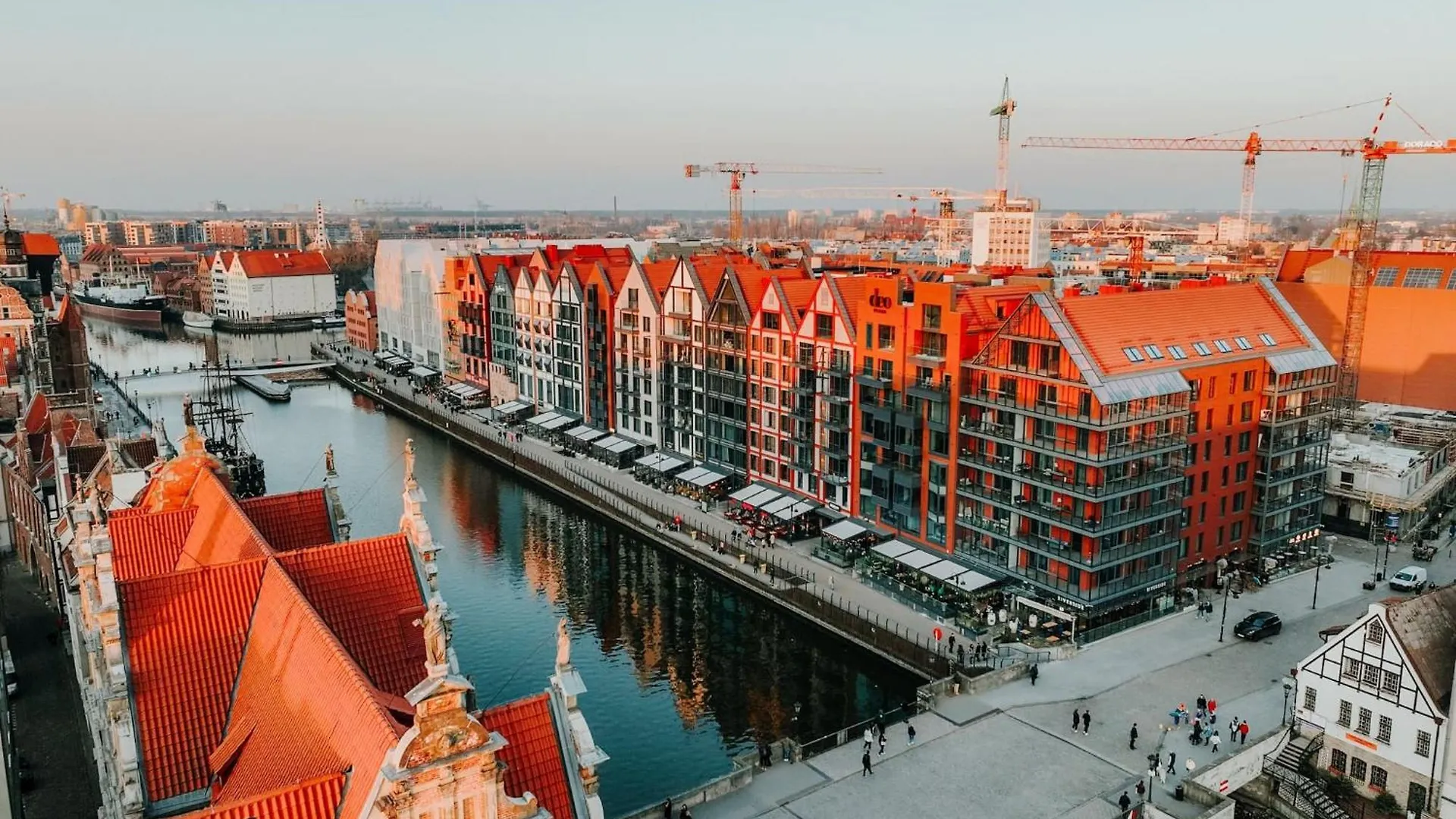 Apartment Deo Plaza - Apartamenty W Sercu Gdanska By Rent Like Home Poland