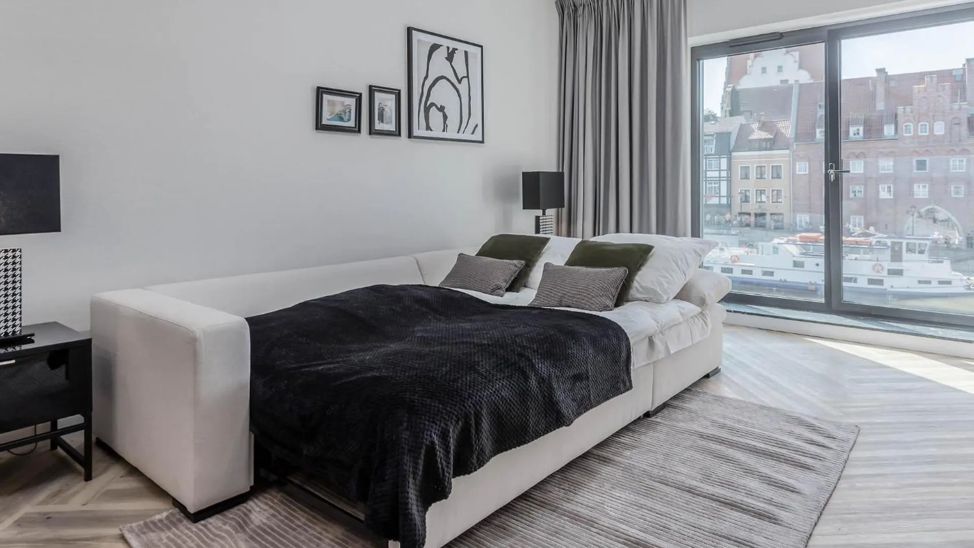 شقة Deo Plaza - Apartamenty W Sercu Gdanska By Rent Like Home بولندا