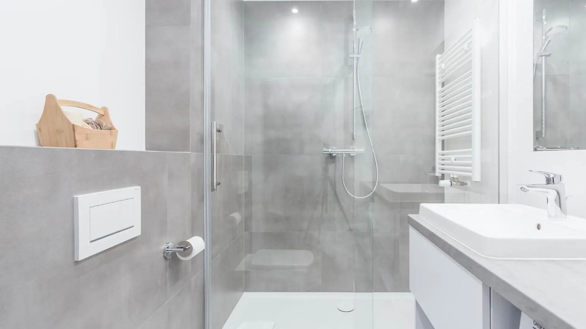Deo Plaza - Apartamenty W Sercu Gdanska By Rent Like Home