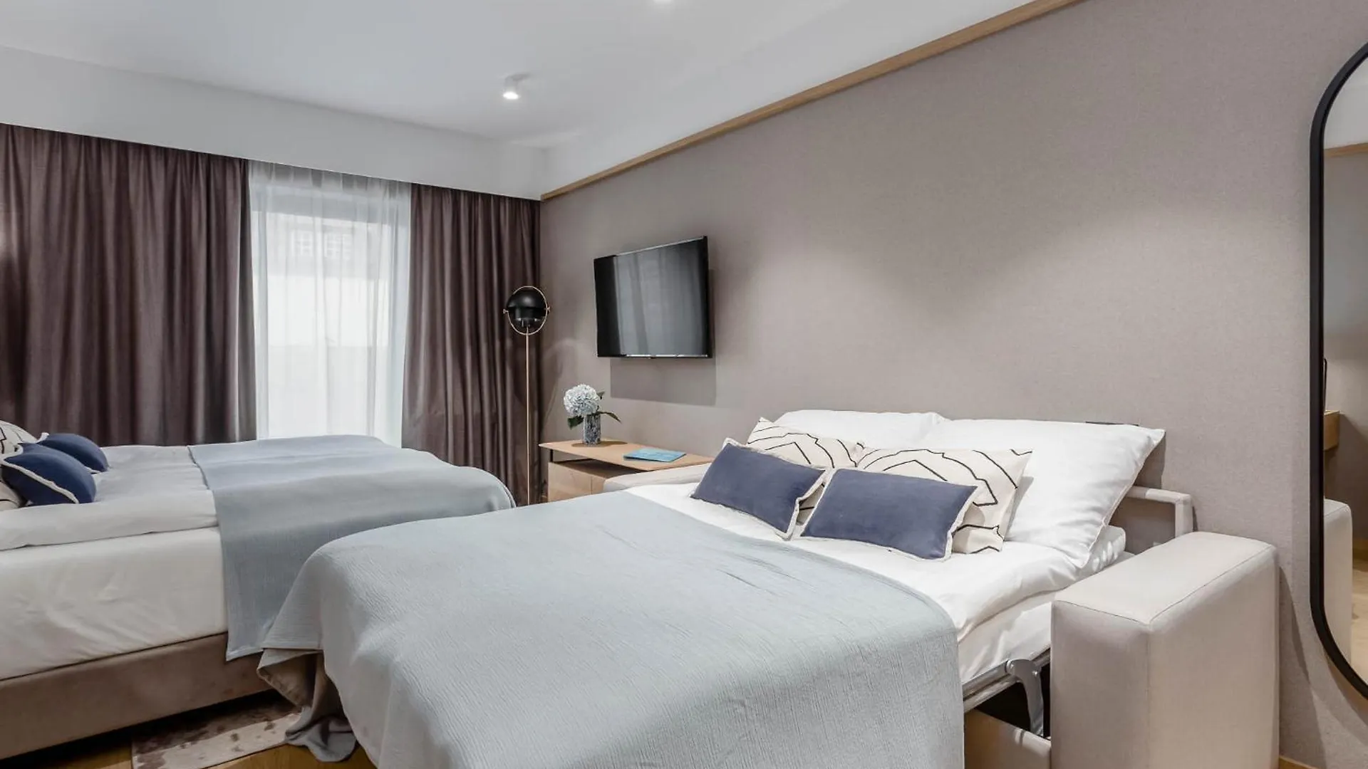 Deo Plaza - Apartamenty W Sercu Gdanska By Rent Like Home 0*, غدانسك